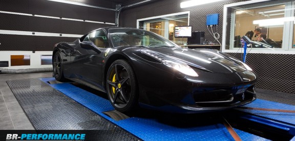 FERRARI 458 Italia 4.5 V8 570Hp (Stage 1)